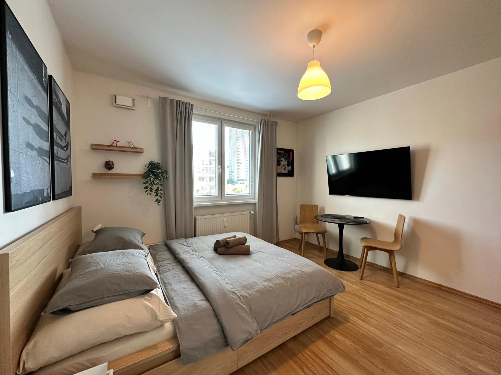 Cozy Studio Apartment In The Wider Center ブラチスラヴァ エクステリア 写真
